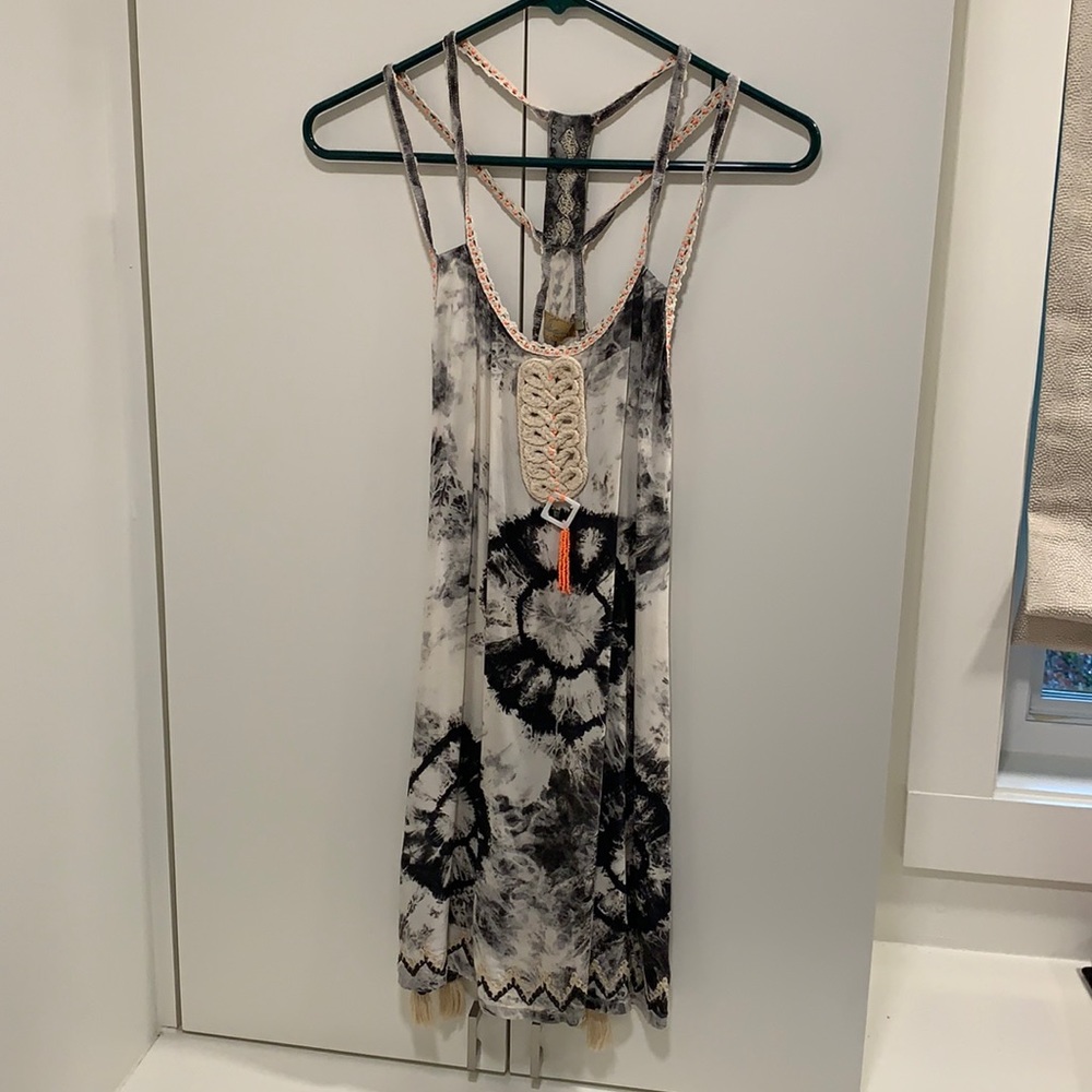 Skemo tunic tank NWT